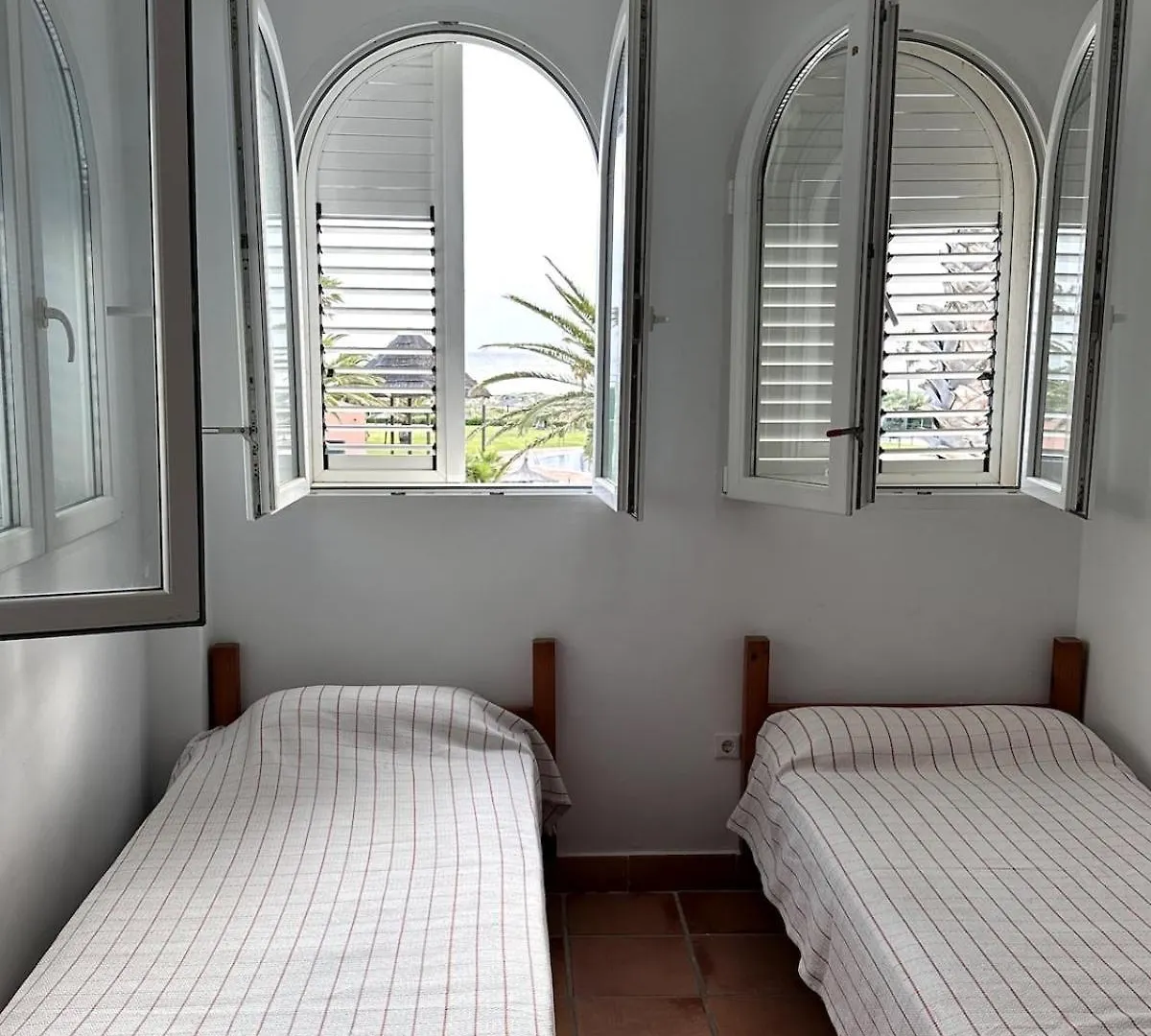 6 Palmeras Atlanterra, Zahara De Los Atunes Nyaraló